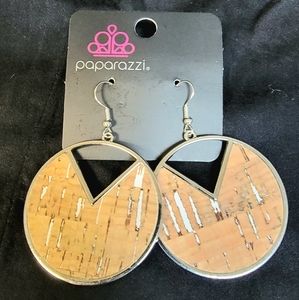 NWT Paparazzi - "Nod To Nature" - White Earrings.